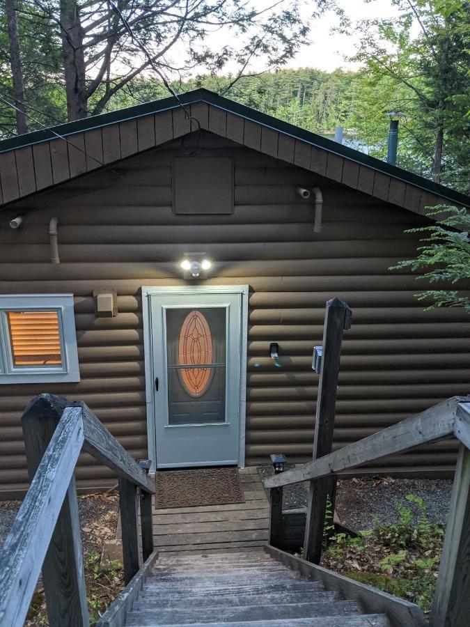 Panoramic Water Views , Cozy House In Henniker ,Nh Villa ภายนอก รูปภาพ