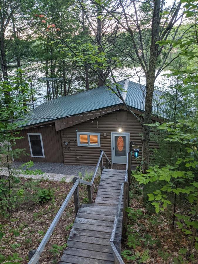 Panoramic Water Views , Cozy House In Henniker ,Nh Villa ภายนอก รูปภาพ