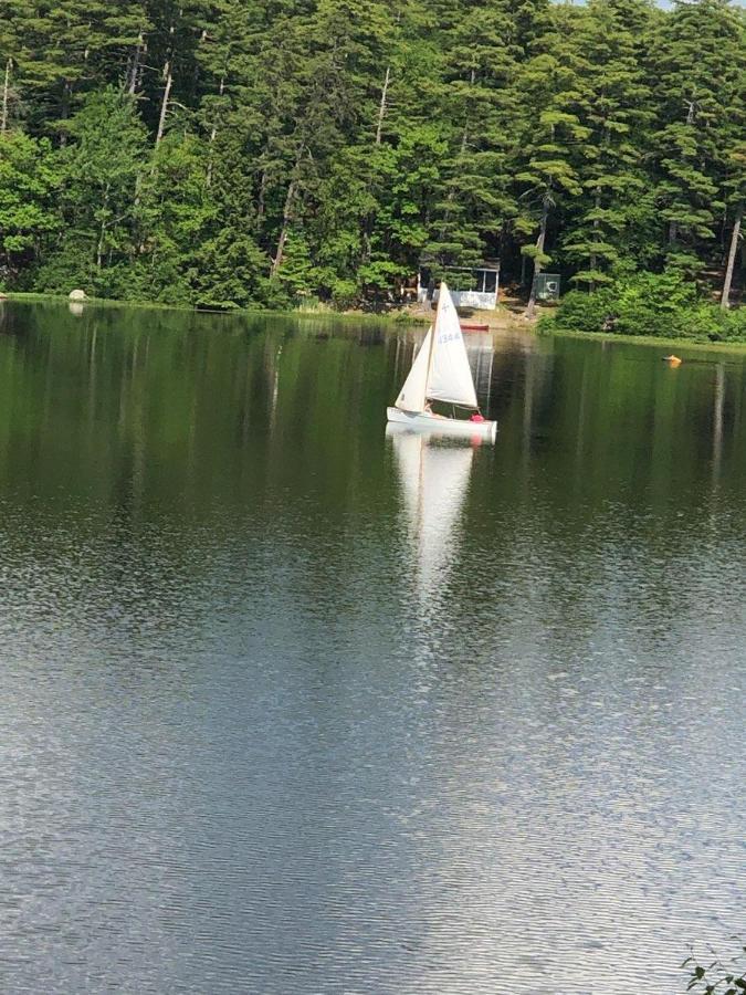 Panoramic Water Views , Cozy House In Henniker ,Nh Villa ภายนอก รูปภาพ